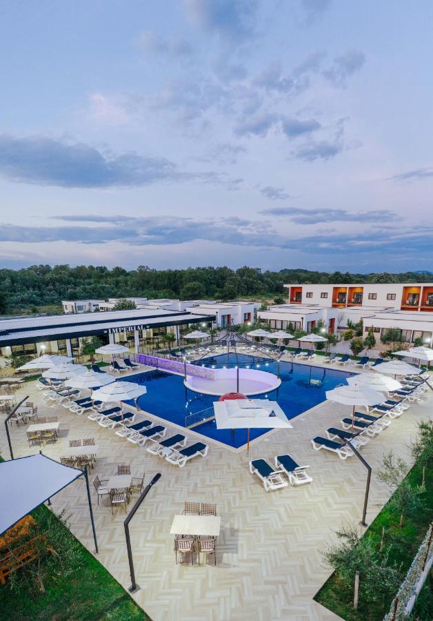 Imperial Resort ウルツィニ エクステリア 写真
